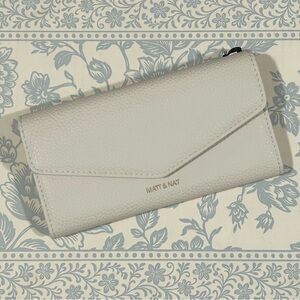 Matt & Nat Raye Vegan Wallet — Jilly Box Spring 2026